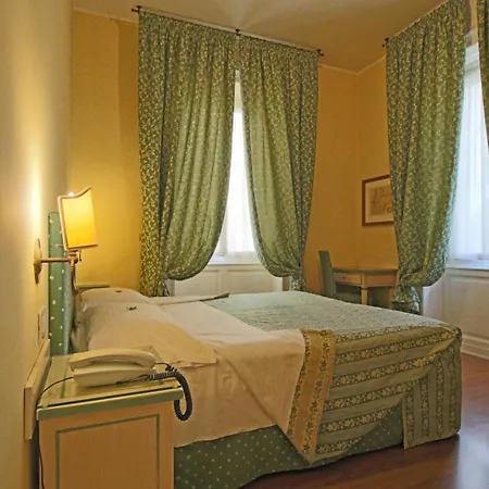 호텔 Il Giardino Di Albaro 3*